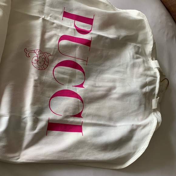 Emilio Pucci garment authentic bag with zipper. Rate, unique, great for  travel - Picture 2 of 8